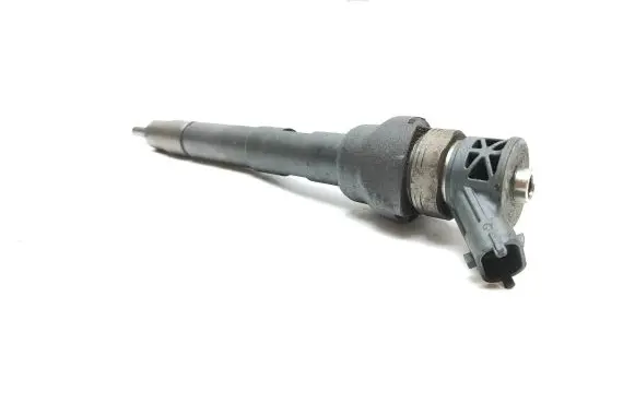 Land Rover Discovery Sport Fuel injector G4D39K546AA 0445110654