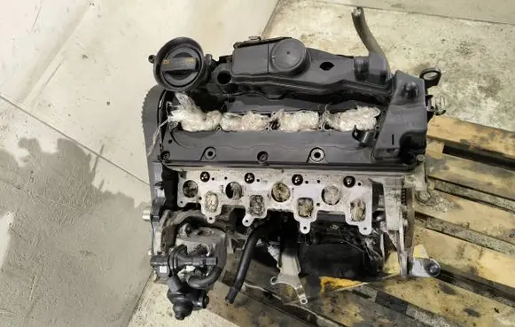 Volkswagen Golf V Engine 03l021 03l021b 03l103373