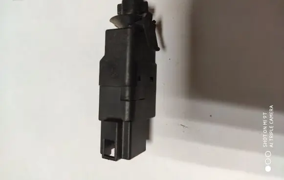 Mercedes-Benz Vito Viano W638 Brake pedal sensor switch 0015452009