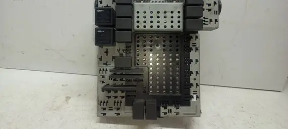 Volvo XC70 Comfort/convenience module 08688513