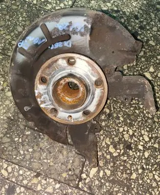 Seat Ibiza III (6L) Front wheel hub