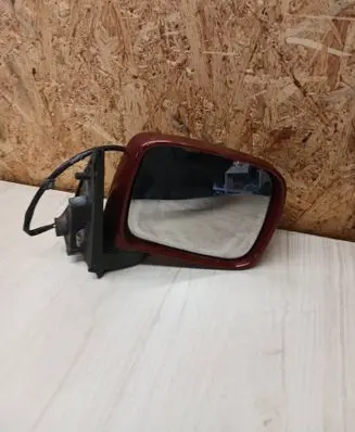 Nissan Terrano Front door electric wing mirror E9020066 E9010050