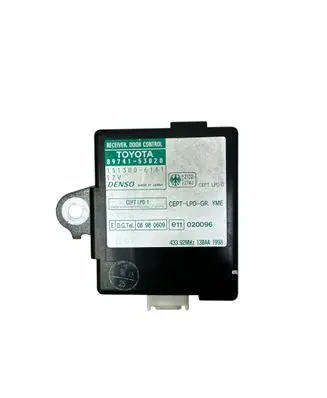 Lexus IS 200-300 Door control unit/module 8974153020 1513006161