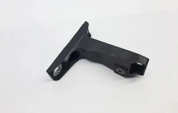 Audi Q7 4M Front bumper mounting bracket 4M0807334