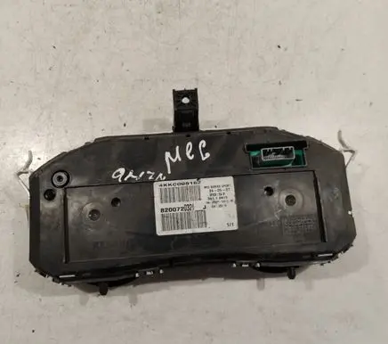 Renault Megane II Speedometer (instrument cluster) 8200720320