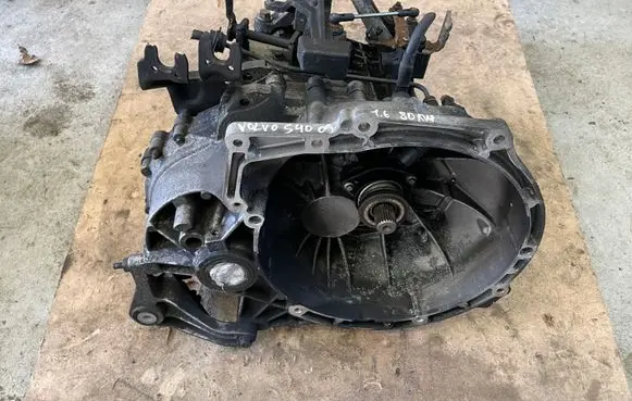 Volvo S40 Manual 5 speed gearbox 9N5R7002WB T1GF2 P1283141