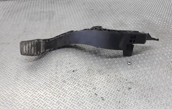 Clutch pedal