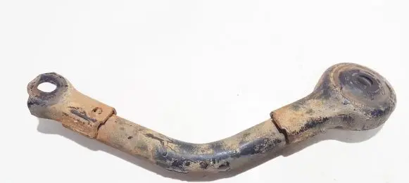 Subaru Legacy Engine mounting bracket