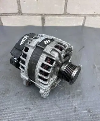 Volkswagen Arteon Generator/alternator 04L903021J