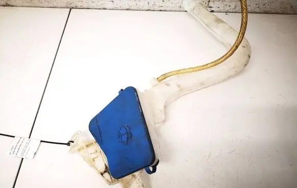 Mercedes-Benz E W211 Windshield washer fluid reservoir/tank A2118600764