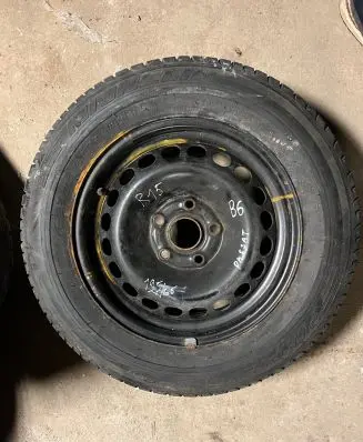 Volkswagen PASSAT B6 R15 steel rim 3b0601027d 2150954 25865