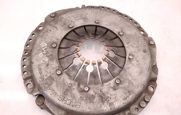Mercedes-Benz Sprinter W901 W902 W903 W904 Pressure plate 0062502604 3082269301