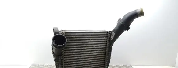 Audi Q7 4L Intercooler radiator 7L0145804A