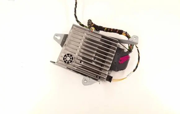 Mercedes-Benz C W204 Sound amplifier 2129005213 2129006226