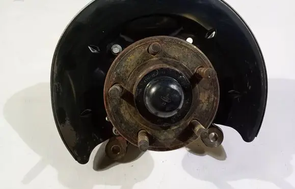 Ford Mustang V Front wheel hub spindle knuckle AR333108