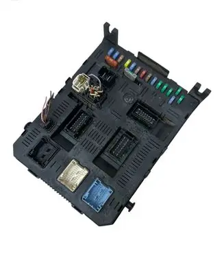 Citroen C4 I Comfort/convenience module 9661940180 BSI2004H02 01010606
