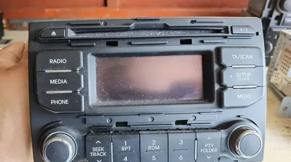 KIA Rio Radio/CD/DVD/GPS head unit 961701W750CA 5221620 S1174000351FB