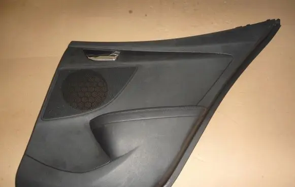 Hyundai Veloster Coupe rear side trim panel 