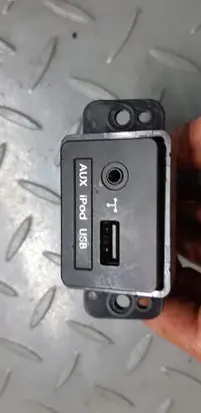 KIA Sorento USB socket connector 