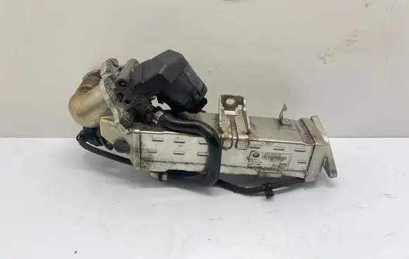 BMW 5 F10 F11 EGR valve cooler 7823210