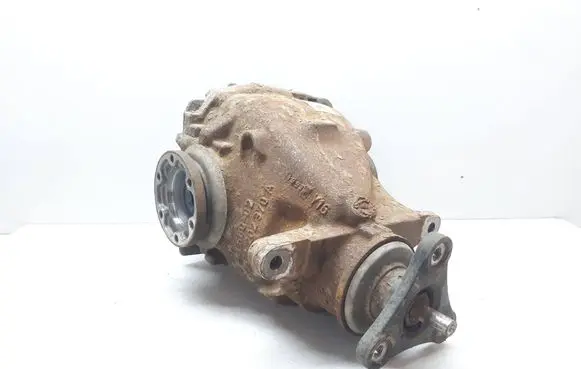 BMW 3 E92 E93 Rear differential 7566195