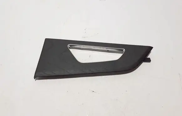 Audi Q7 4M Rear door card trim 4M8867450B