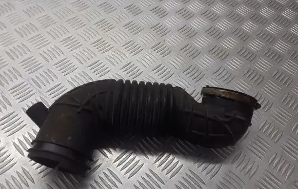 Ford Mondeo Mk III Air intake hose/pipe 1S71-9G623-AH