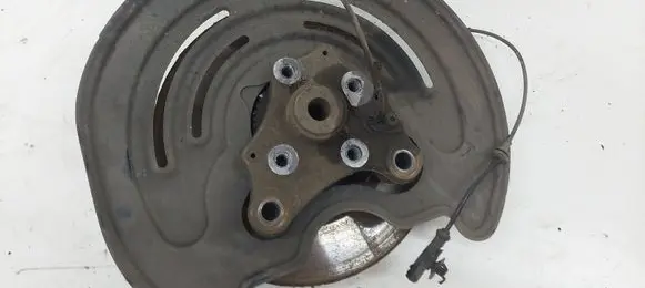 Renault Trafic III (X82) Rear wheel hub