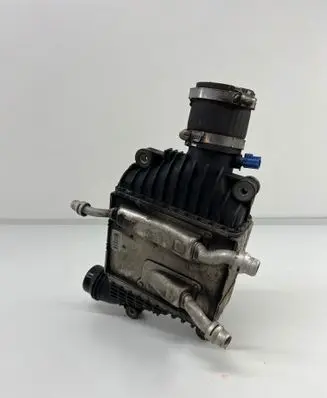 Jaguar F-Pace Intercooler radiator Gx736k775ae