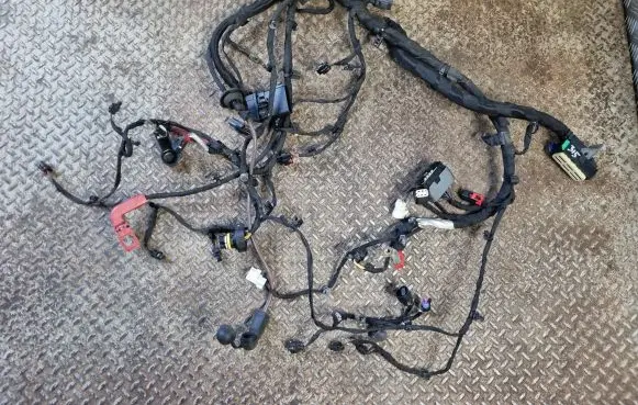 Dodge Challenger Engine installation wiring loom 68333803AD P68333803AD