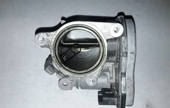 Mitsubishi Outlander Throttle valve 9687888280