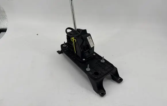 Volkswagen Golf VII Gear shifter/selector 5Q2713025