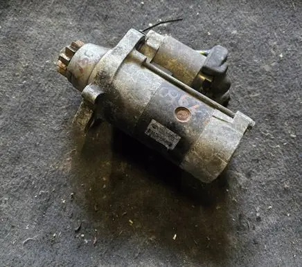 Nissan Almera Tino Starter motor 23300AU601 M008T71471ZE