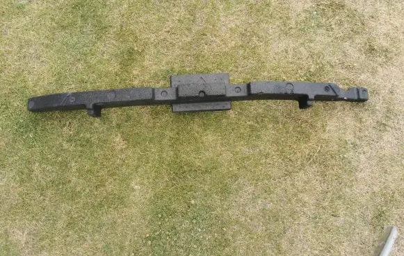 Nissan Leaf I (ZE0) Front bumper foam support bar 620903NL0A