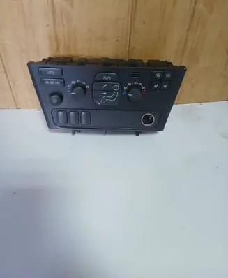 Volvo XC70 Climate control unit 9452369 M6E24G00110