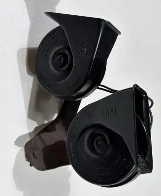 Ford Mustang V Horn signal