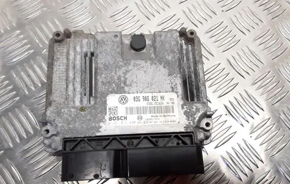 Volkswagen PASSAT B6 Engine control unit/module 03G906021NK 0281013440