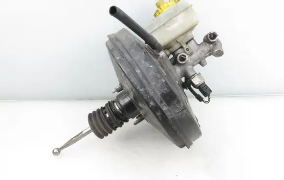 Skoda Octavia Mk1 (1U) Brake booster 1J1614105T