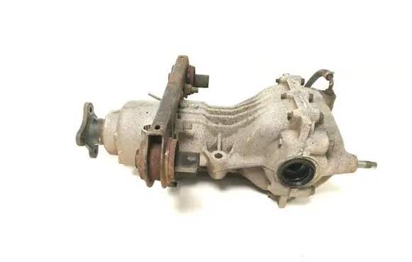 Nissan Qashqai+2 Rear differential 38310CA000