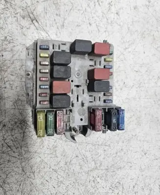 Fiat Stilo Fuse box set 46796538