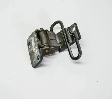 Seat Altea XL Front door upper hinge 5P0831411