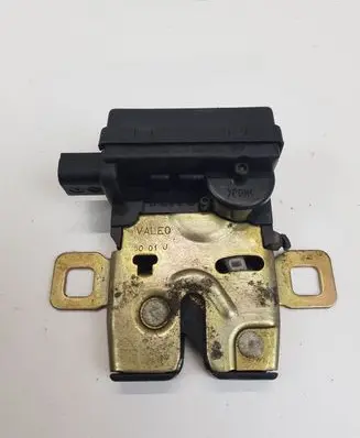 Mini One - Cooper R50 - 53 Tailgate/trunk/boot lock/catch/latch 1488775