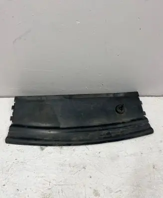 BMW 5 E60 E61 Radiator trim 7050651 74850610