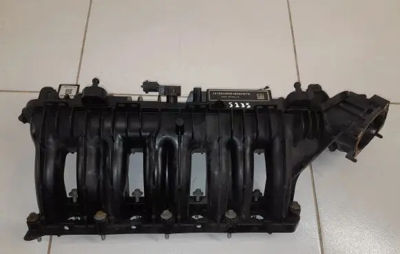 Land Rover Discovery Sport Intake manifold G4D318N968AA G4D39424CB