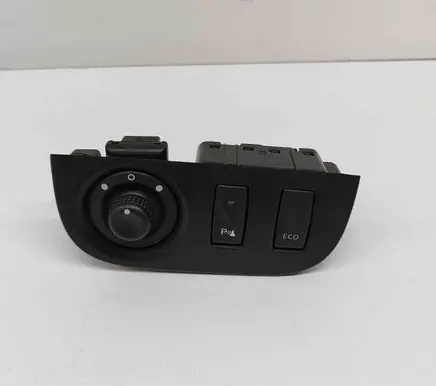 Dacia Sandero A set of switches 684937535R 684934791R