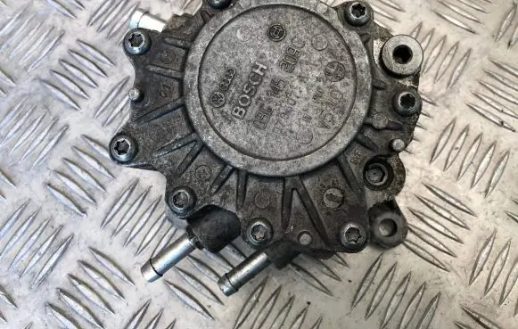 Audi A6 S6 C6 4F Vacuum pump 03G145209C 070607