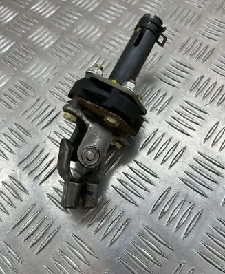 Hyundai Santa Fe Steering column universal joint