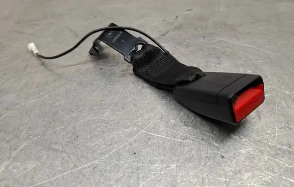 BMW X5 F15 Middle seatbelt buckle (rear) 7321413 623033000B