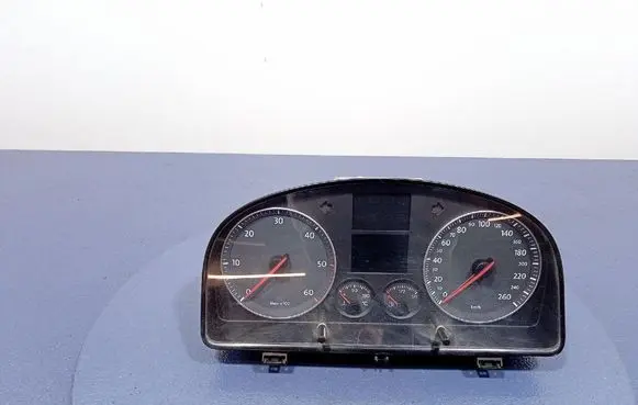 Speedometer (instrument cluster)