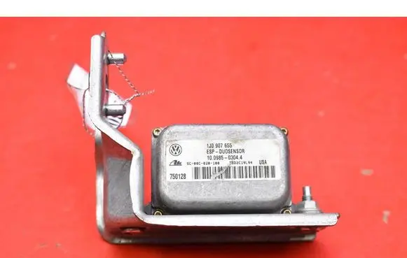 Volkswagen Golf IV Sensor 1J1907637C